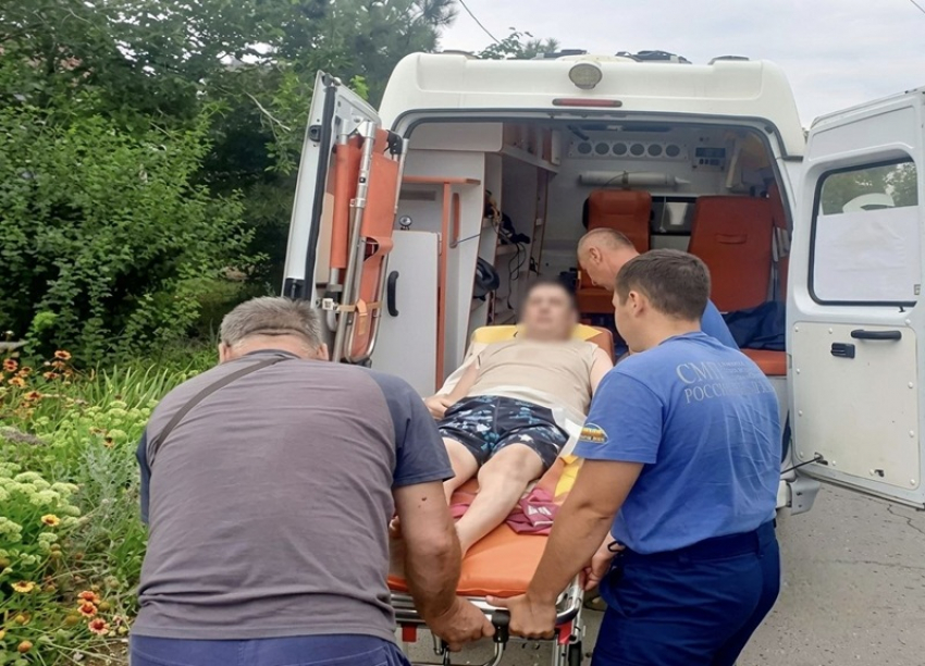 Вернулся в родной город и спас человека: спасатель Никита Забазнов из ГОиЧС вытащил из воды тонувшего мужчину