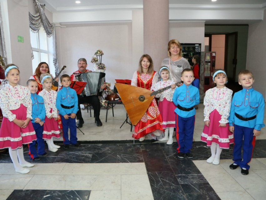 Волгодонский фестиваль казачьей песни «Поет казачий Дон» собрал свыше 400 юных исполнителей