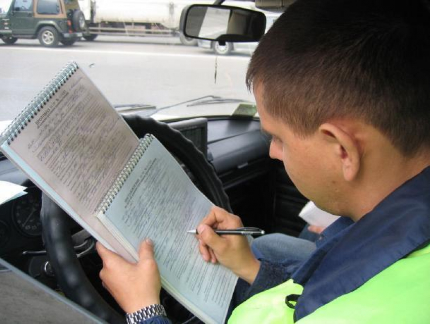 ГИБДД проверит волгодонских водителей на наличие неоплаченных штрафов
