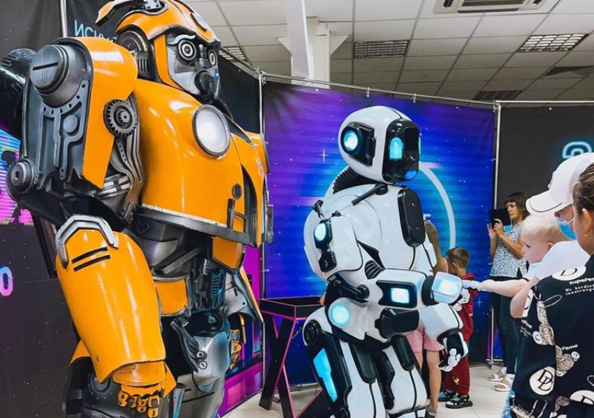 Масштабы впечатляют: научно-интерактивная выставка роботов открывается в Волгодонске