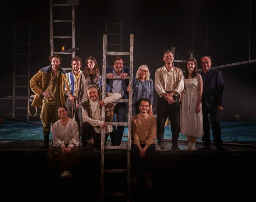 Волгодонский молодежный драматический театр отмечает день рождения