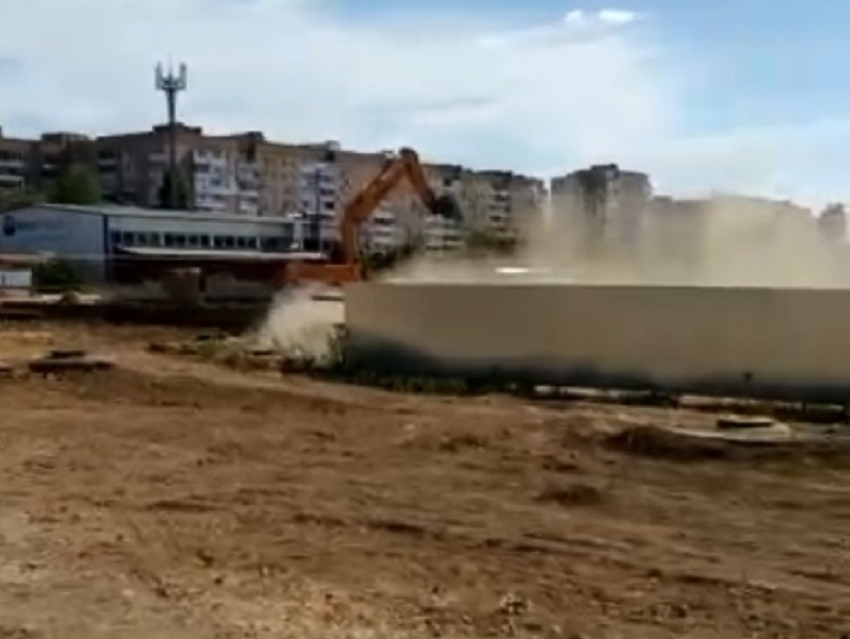 При строительстве Центра единоборств в Волгодонске повредили газопровод