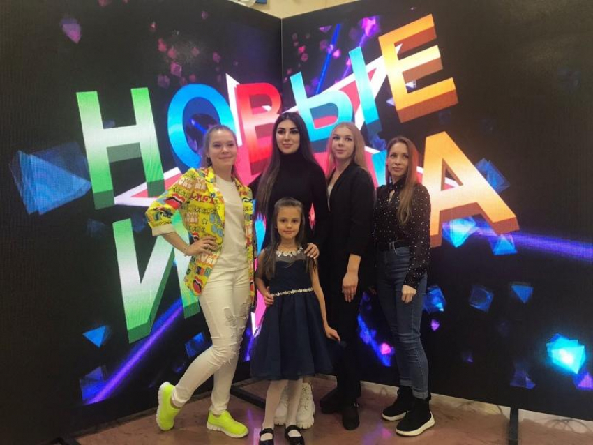 Три юные волгодончанки прошли в финал Чемпионата России по вокалу