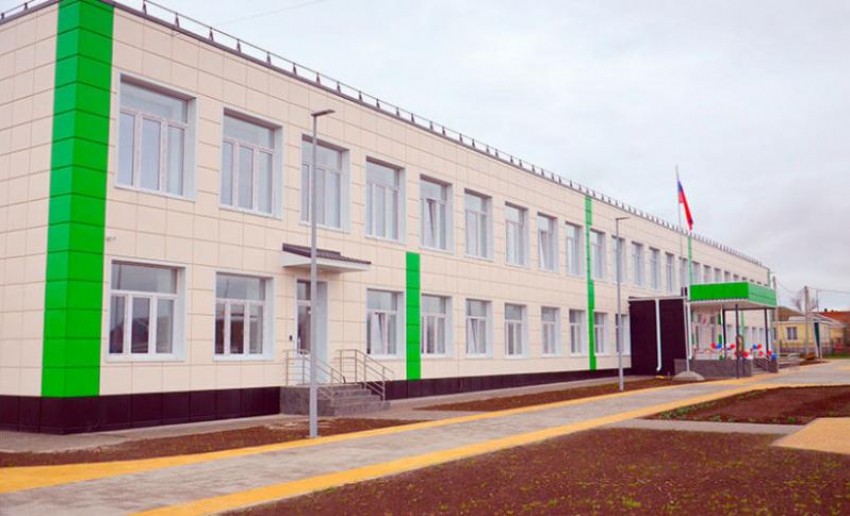 Паршиковская школа в Цимлянском районе распахнула свои двери после длительного капремонта 