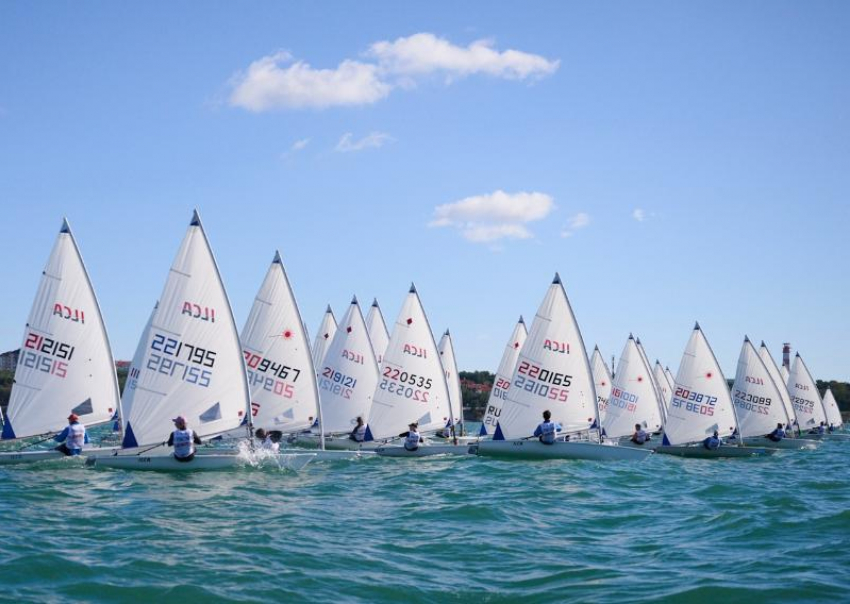 Ловцы ветра: яхтсмены из Волгодонска соревнуются в Международной парусной регате