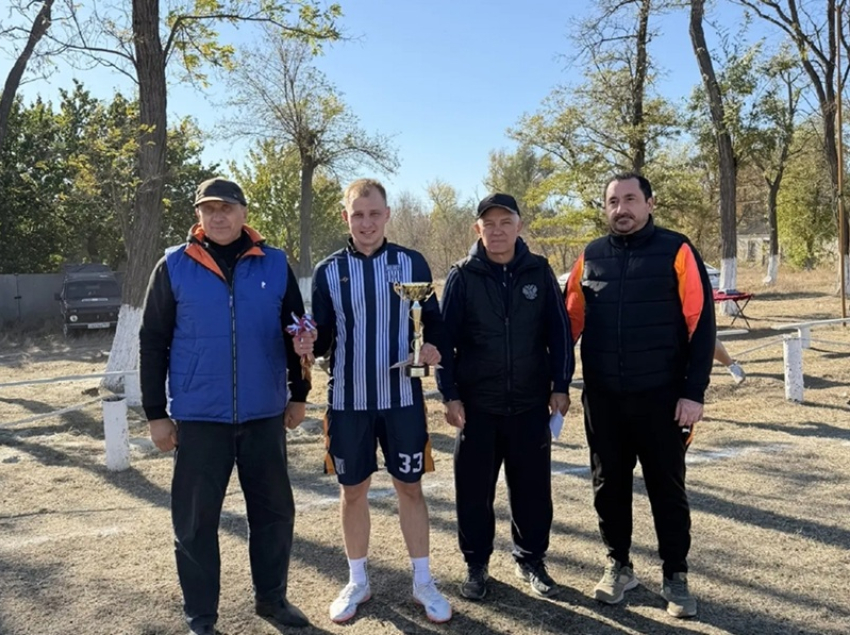 Волгодонцы выиграли кубок Цимлянского района по футболу