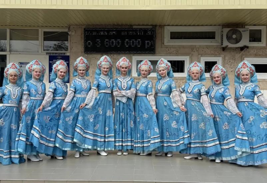 «Россияночка» и «Славница» завоевали Гран-при областного фестиваля