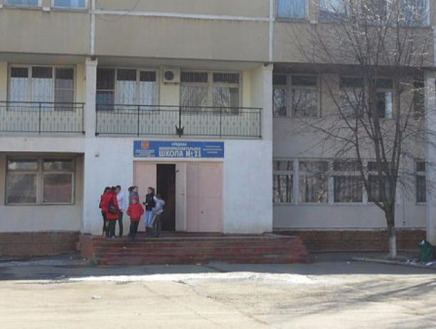 Кто станет новым директором школы №21: По слухам, учреждение может возглавить кто-то из администрации Волгодонска 