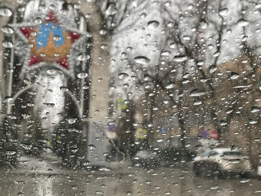 +7 и дождь: весенняя погода пришла в Волгодонск за 5 дней до Нового года