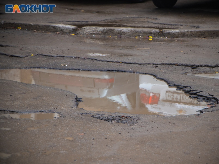 Ремонт дороги к станице Терновской, о которой говорил губернатор Слюсарь, доверили бизнесмену Араику Галеяну 