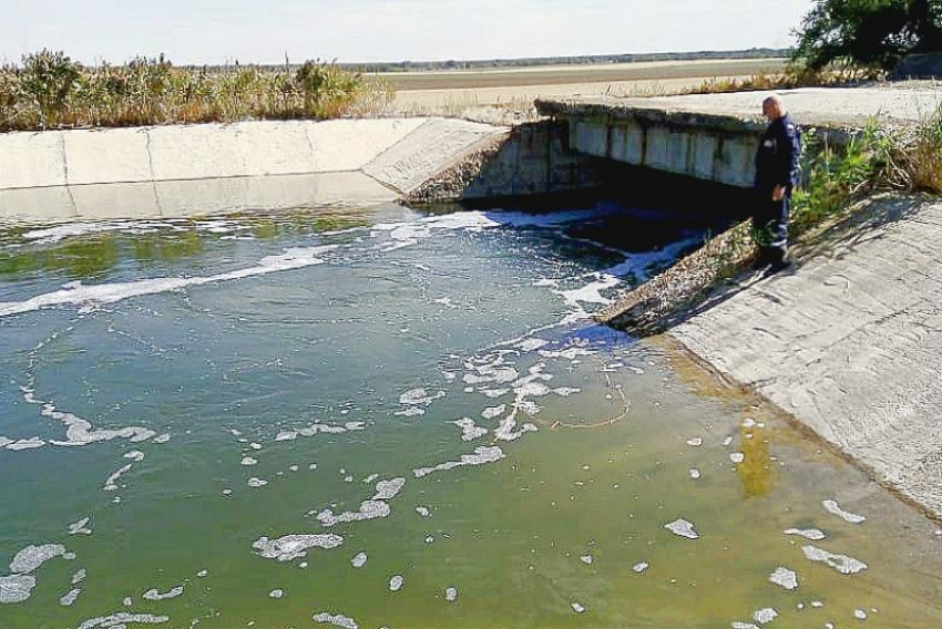 В оросительный канал восточных районов Ростовской области завершилась подача воды 