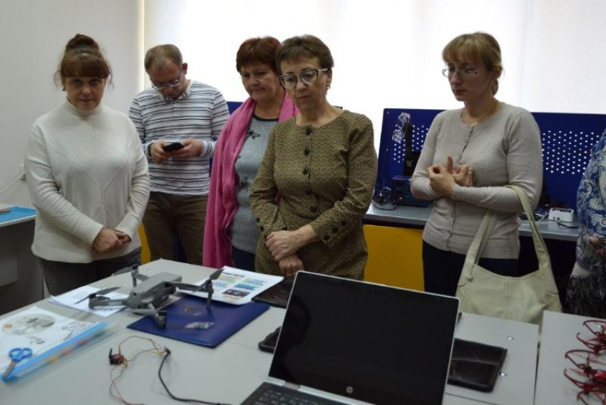 В Волгодонске учителя технологии посетили технопарк «Кванториум»