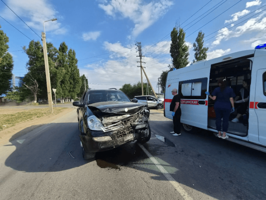 Страшное ДТП произошло на улице Степной в Волгодонске 