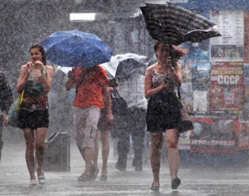 МЧС предупреждает: В ближайшие часы погода в Волгодонске может резко ухудшиться