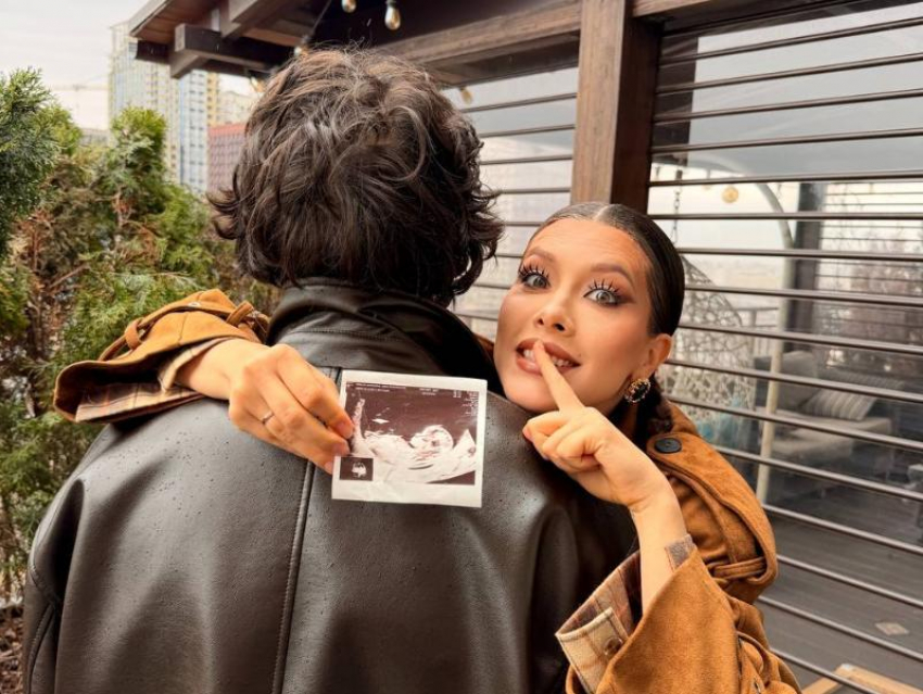 Анет Сай готовится стать мамой: с выходом нового альбома певица призналась о своей беременности 