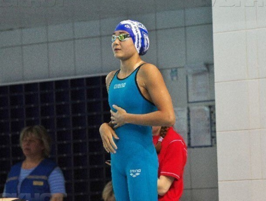 Волгодончанка Вероника Кучеренко стала трехкратным победителем Чемпионата Ростовской области по плаванию