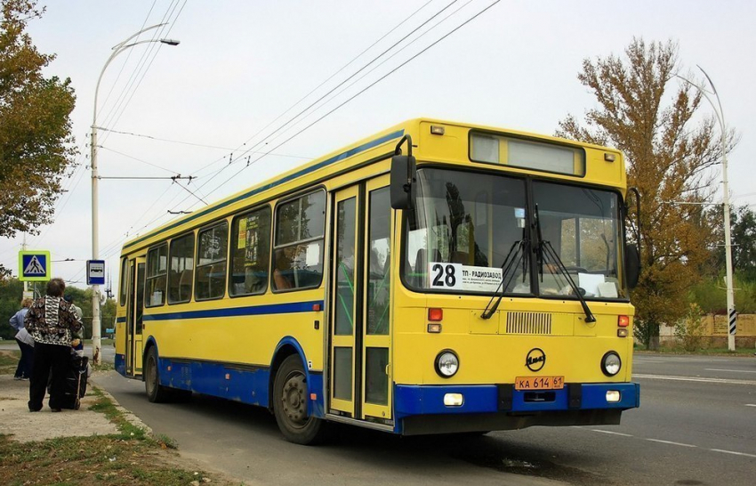 Работу дачных автобусов в Волгодонске продлили, но пенсионеров ждет неприятный сюрприз