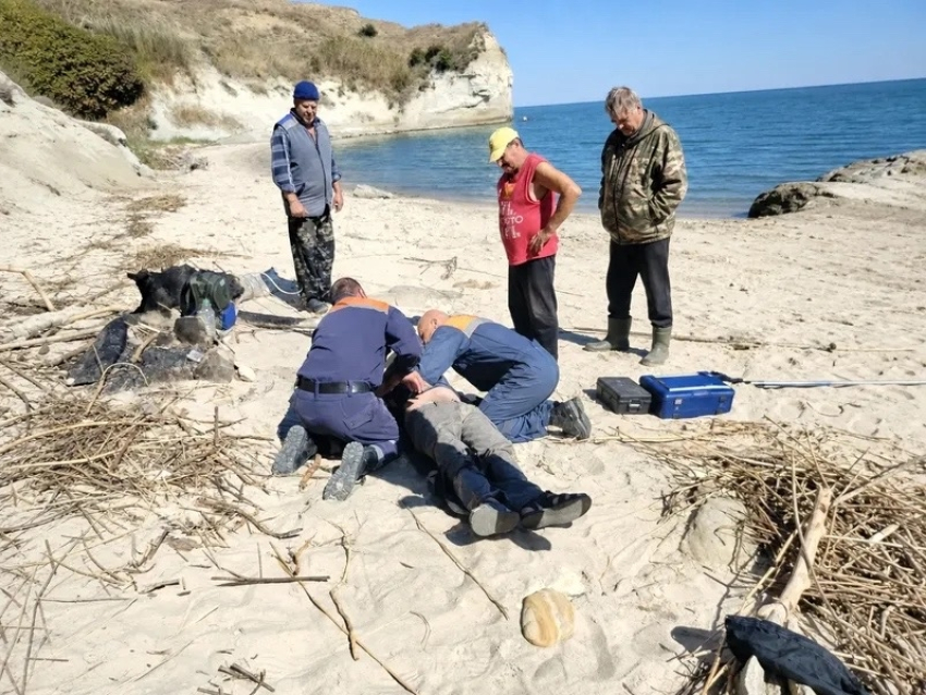 Волгодонец упал с пятиметрового обрыва берега Цимлянского водохранилища