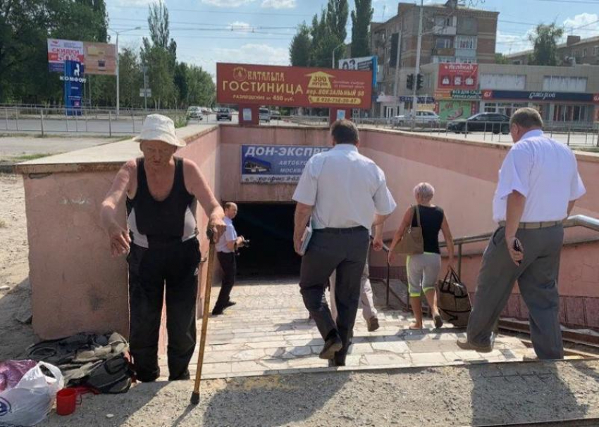 Живущая на вокзале Волгодонска бабушка скончалась из-за тяжелой болезни 