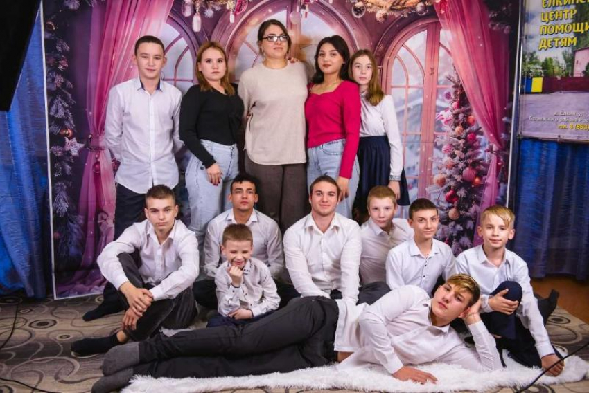 В Ростовской области стартовала традиционная акция «Новый год в кругу семьи»