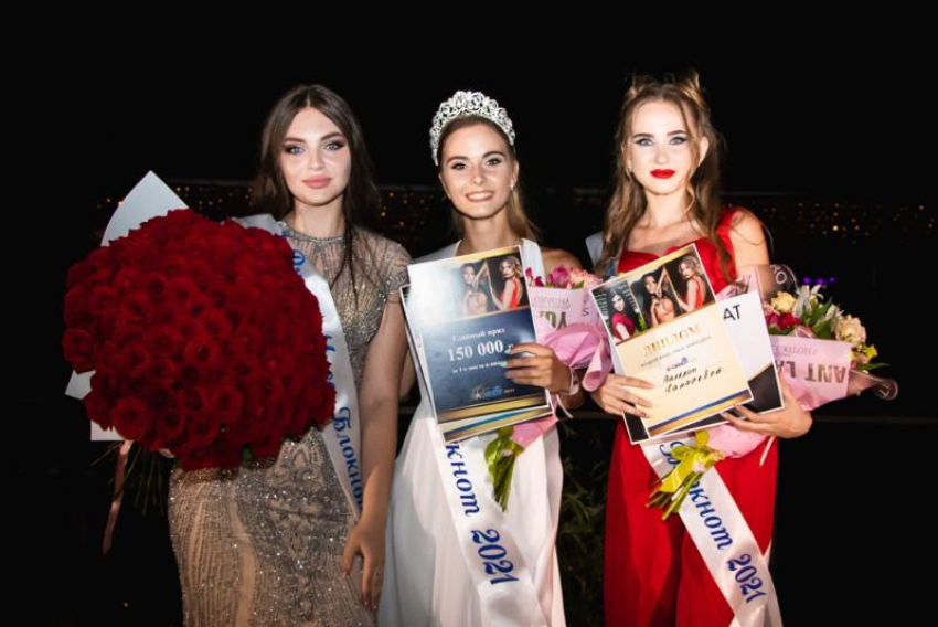 Уже сегодня станет известно имя победительницы конкурса «Мисс Блокнот Волгодонск-2022» 