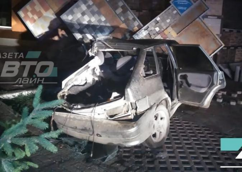 Три пассажирки ВАЗа пострадали в аварии на Морской в Волгодонске