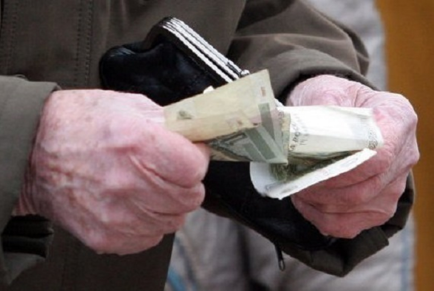 С 1 февраля страховые пенсии в Волгодонске увеличатся в среднем на 1000 рублей