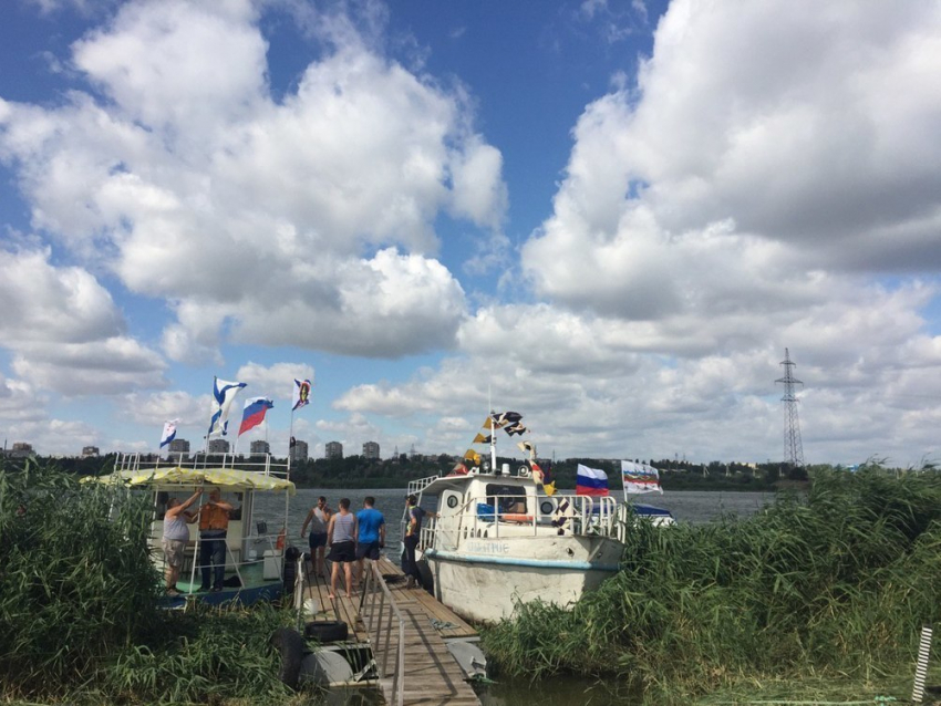 Волгодонцы могут покататься на маломерных судах по заливу