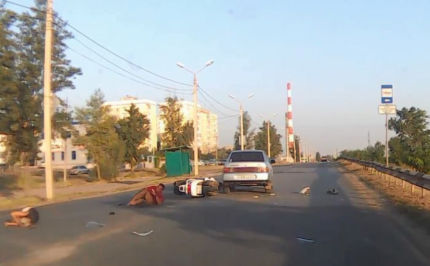 В Волгодонске на Весенней в смертельном ДТП погибла женщина (ВИДЕО)