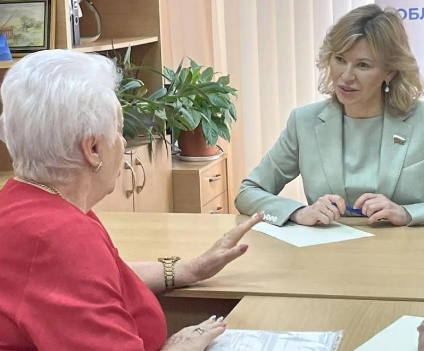 Кровля в «Золотом ключике», отсутствие лекарств и адаптивный спортзал: с чем обратились волгодонцы к Екатерине Стенякиной  