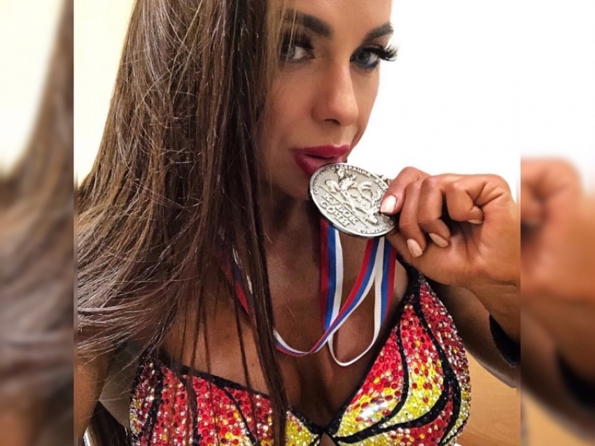 Волгодончанка Алёна Шеремет стала обладательницей «серебра» в чемпионате по бодибилдингу