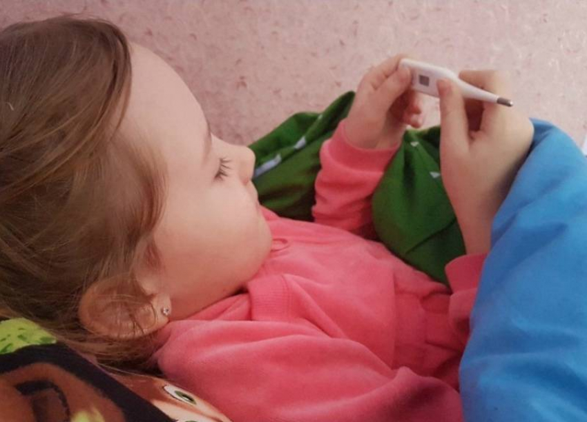 В Волгодонске 15 детей болеют коронавирусом: некоторые классы и группы уходят на самоизоляцию