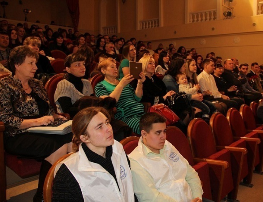 В Волгодонске 130 студентов-бакалавров ДГТУ получили долгожданные дипломы о высшем образовании
