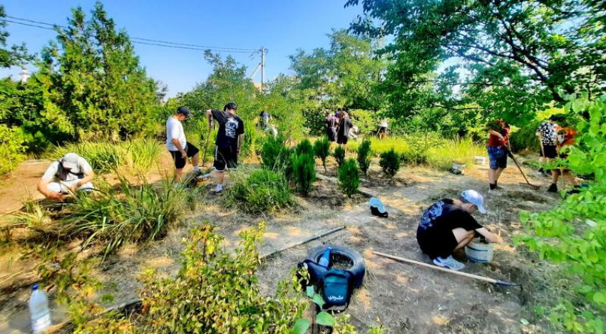 Заводы платят, а на работу не берут: как в Волгодонске легально трудоустраивают подростков