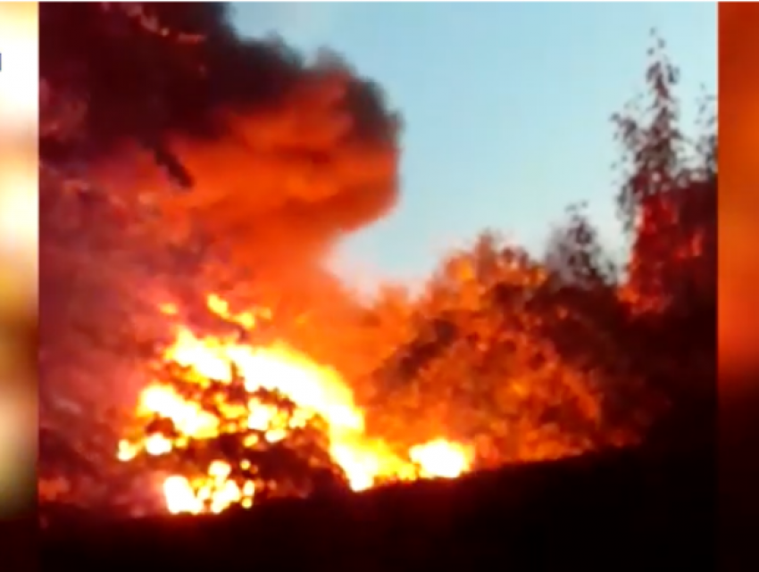 Мужчина получил ожоги при пожаре в селе Дубовское 