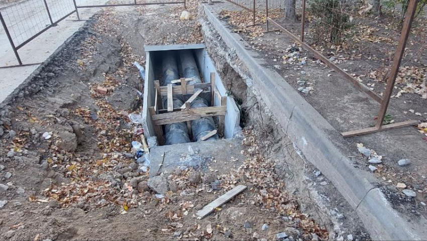 В ДСиГХ объяснили отсутствие тепла и воды на улице 50 лет СССР