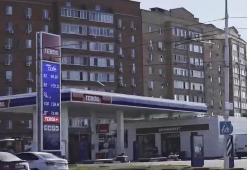 Заправить автомобиль можно без проблем: обстановка по бензину в Волгодонске