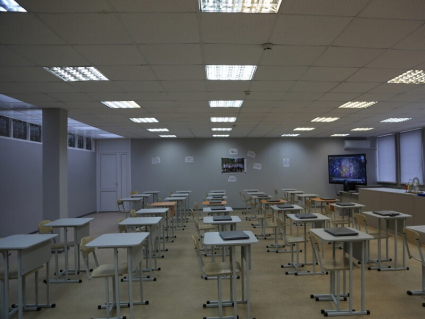 Две школы в Волгодонске остались без отопления и горячей воды