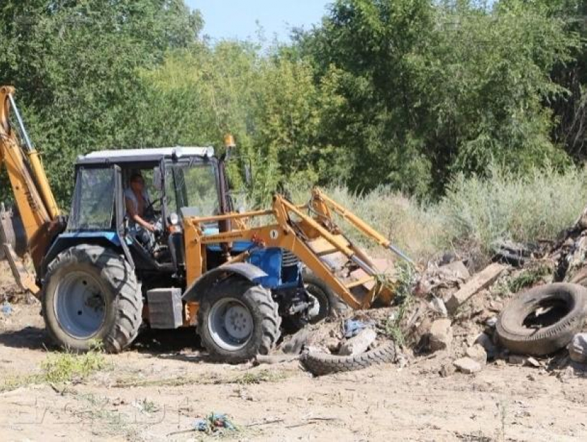 Год экологии прошел, но борьба со свалками и мусором в Волгодонске не закончилась