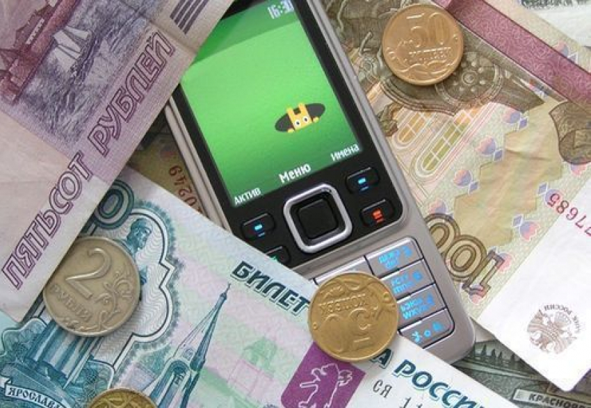 Из-за услуги «Мобильный банк» у волгодонцев продолжают пропадать деньги с банковских карт