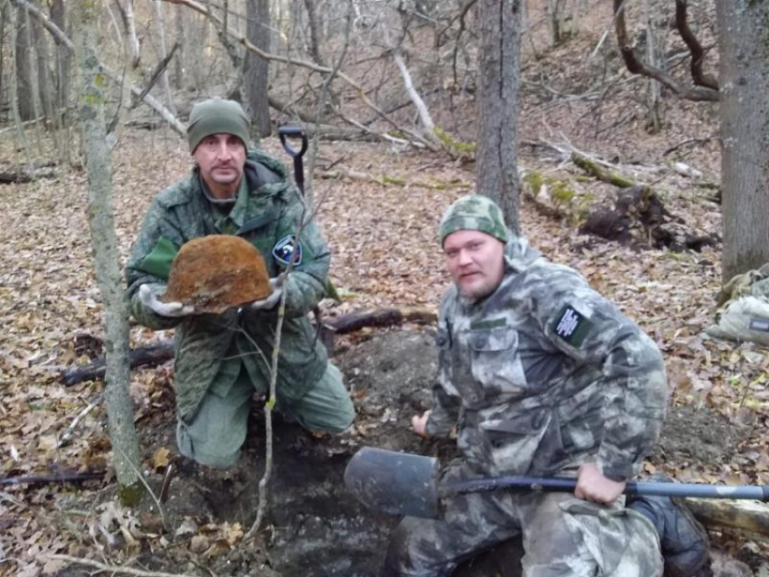 Волгодонские поисковики нашли жетон итальянского фашиста в Шолоховском районе