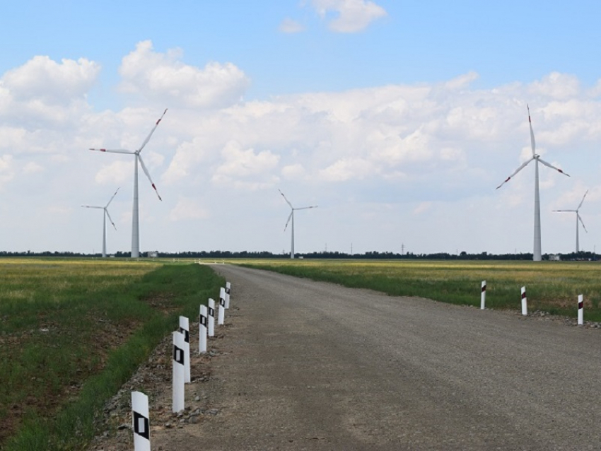 Строительство ветроэлектростанции в Морозовске перенесли на полтора года