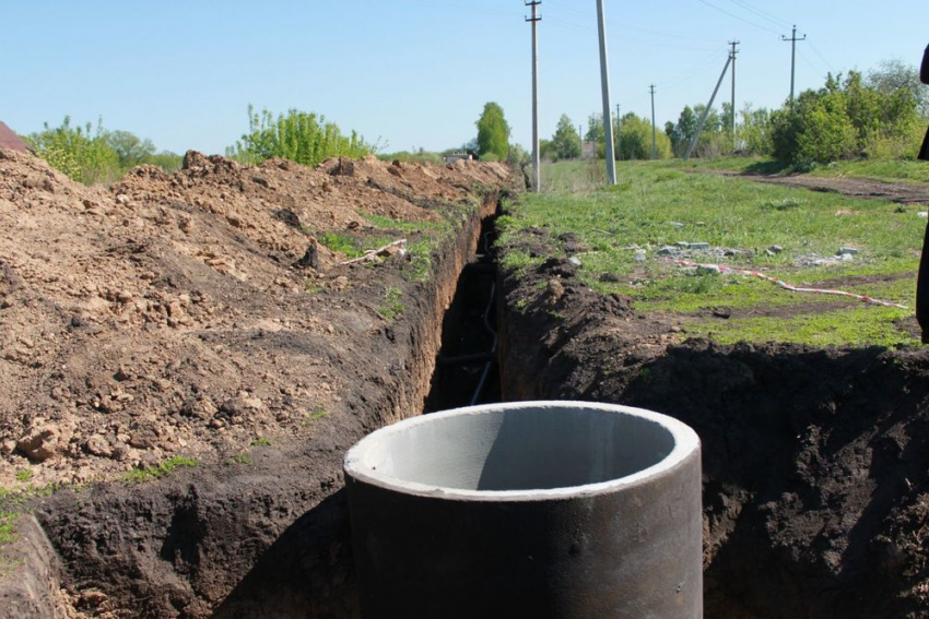 Водяную блокаду двух хуторов под Зимовниками прорвет новый водопровод 