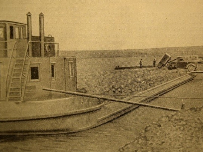 72 года назад по Дону приплыл камень для первых домов города