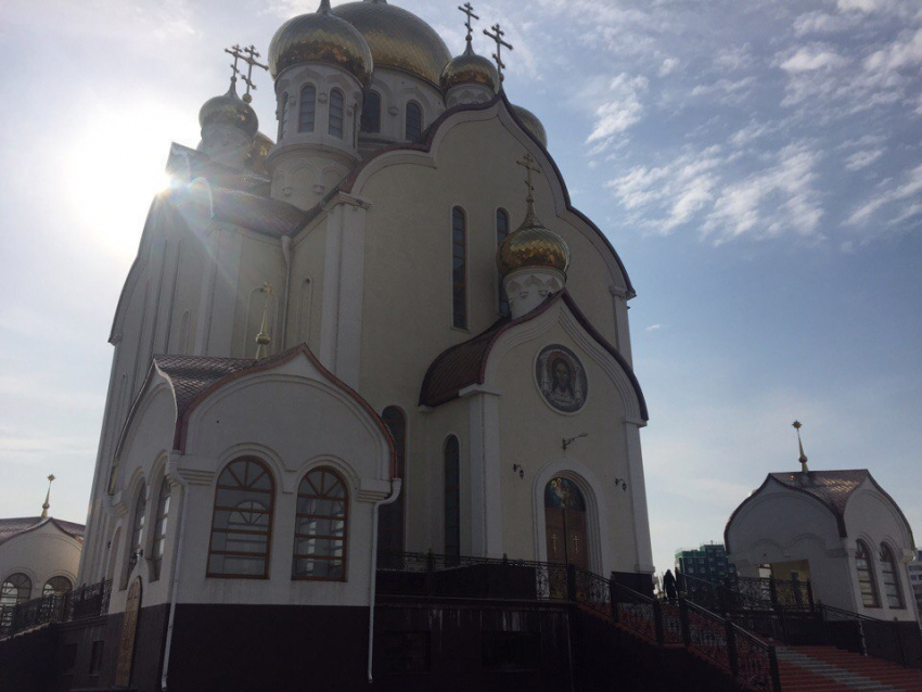 Православные верующие Волгодонска празднуют Благовещение 