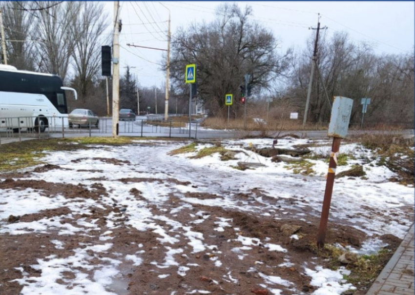 В ДСиГХ примут меры для устранения грязи на пешеходной тропинке на пересечении Степной и Первомайского