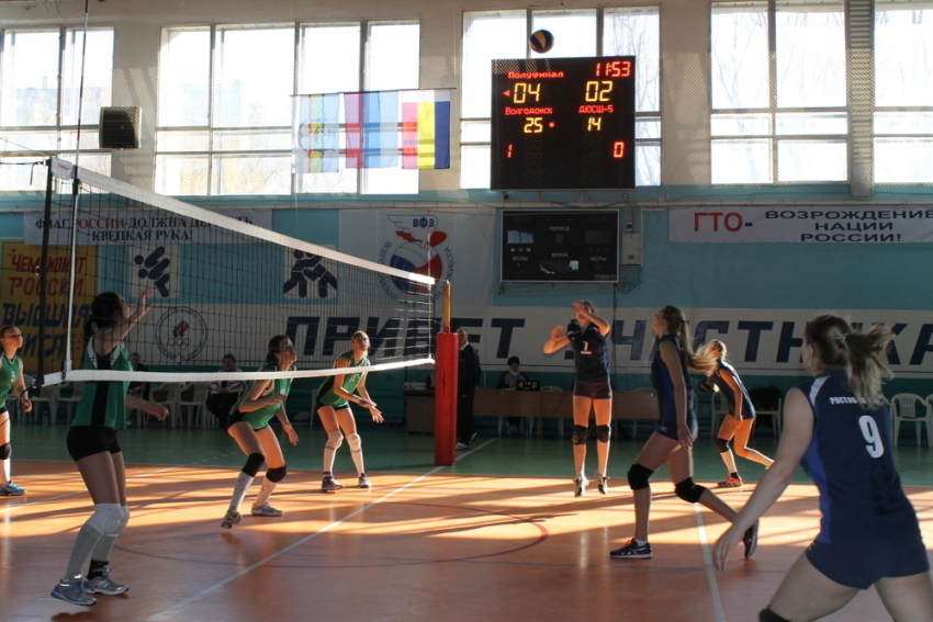 Сборная Волгодонска по волейболу вышла в финал Кубка области