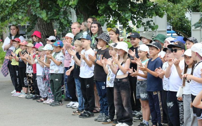Дети малообеспеченных семей из Волгодонска в основном отдыхали на Дону, дети работников АЭС – на Черном море