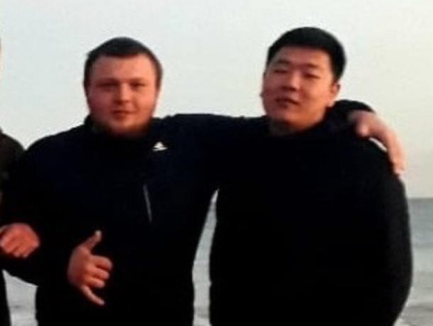 Приехавшие в Крым волгодонцы отобрали деньги у парня на улице и оказались в розыске 