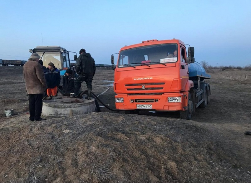 Опасный воздух в трубах: названа причина отсутствия воды в Солнечном и Мокро-Соленом